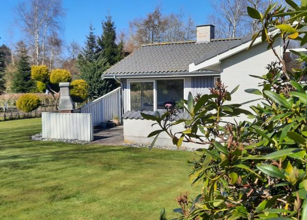 Spitze Holz-Ferienhaus-Marielyst-Bøtø