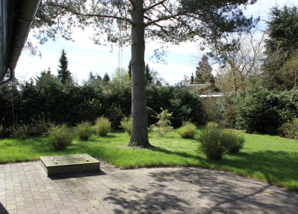 Spitze Holz-Ferienhaus-Marielyst-Bøtø mit Sauna u. Whirlpool