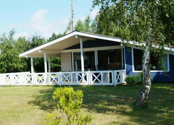 Spitze Holz-Ferienhaus-Marielyst-Bøtø