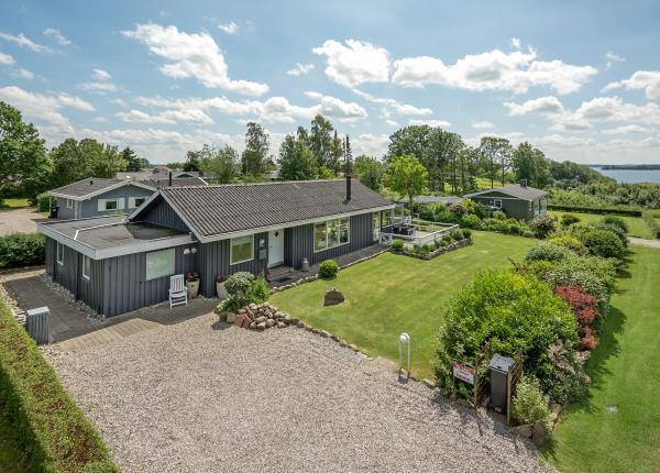 DK-Spitze Luxux-Ferienhaus mit Seeblick